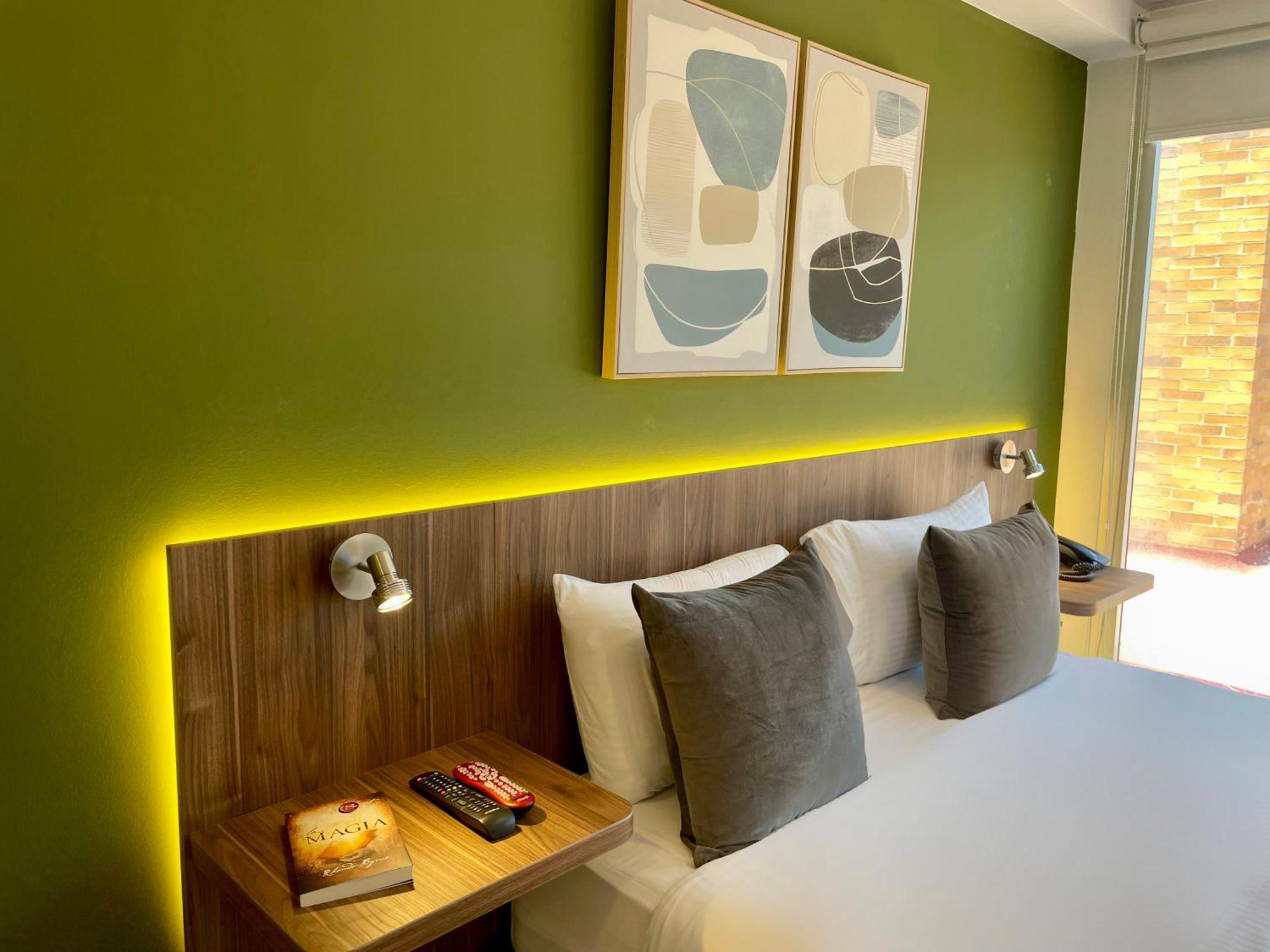 122 Plaza Apartahotel โบโกตา ภายนอก รูปภาพ
