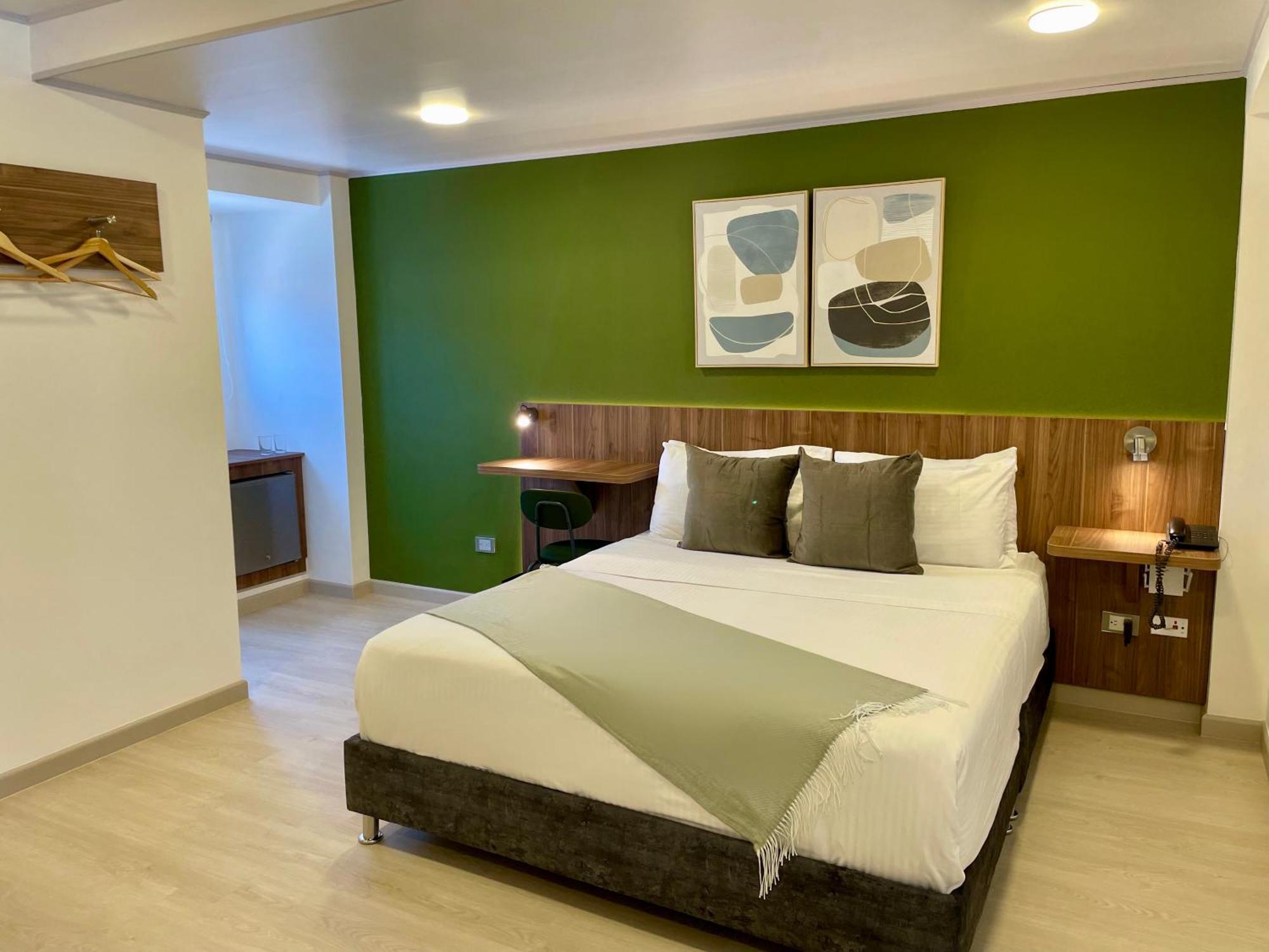122 Plaza Apartahotel โบโกตา ภายนอก รูปภาพ