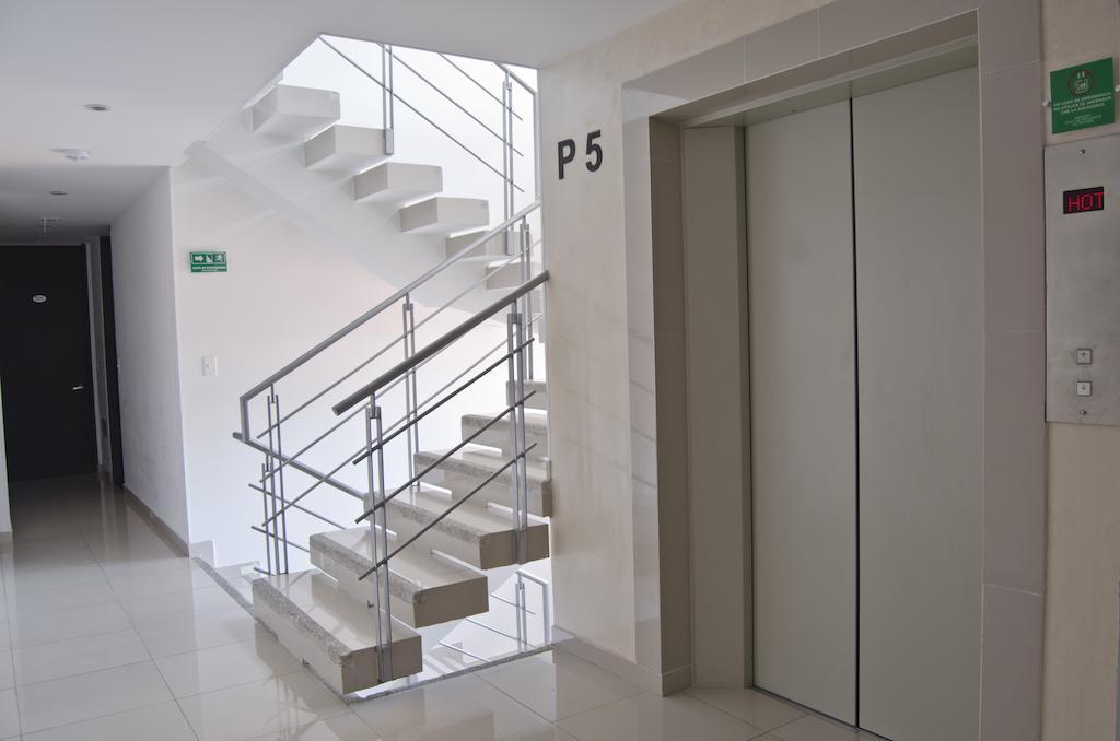 122 Plaza Apartahotel โบโกตา ภายนอก รูปภาพ